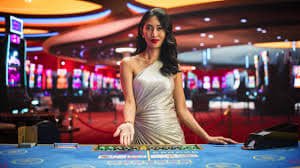 Tampilan permainan Lucky Neko dengan gulungan dan simbol khusus di indomegatoto